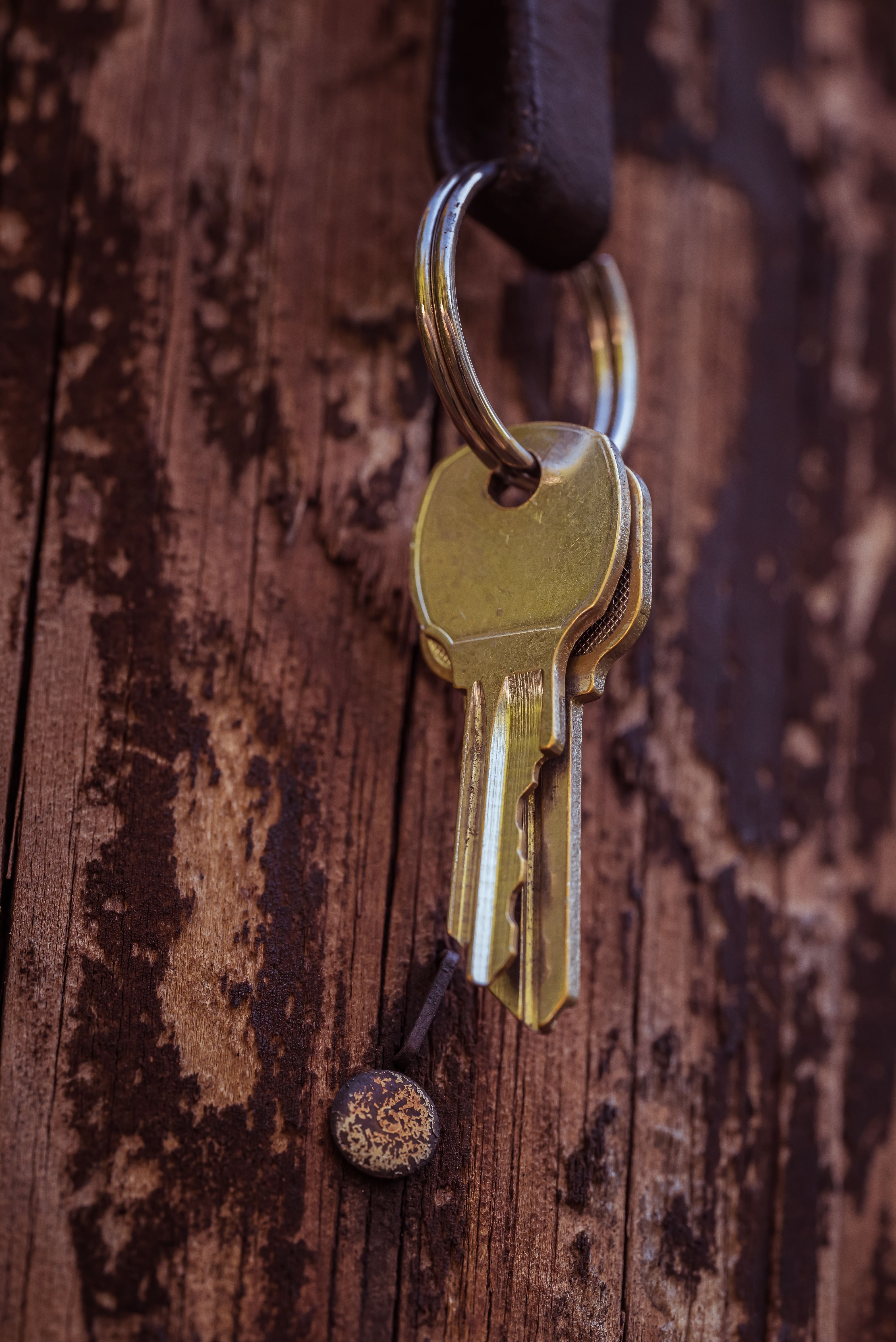 The Rhythm of the Threshold: Creating an Intentional Coming-Home Ritual