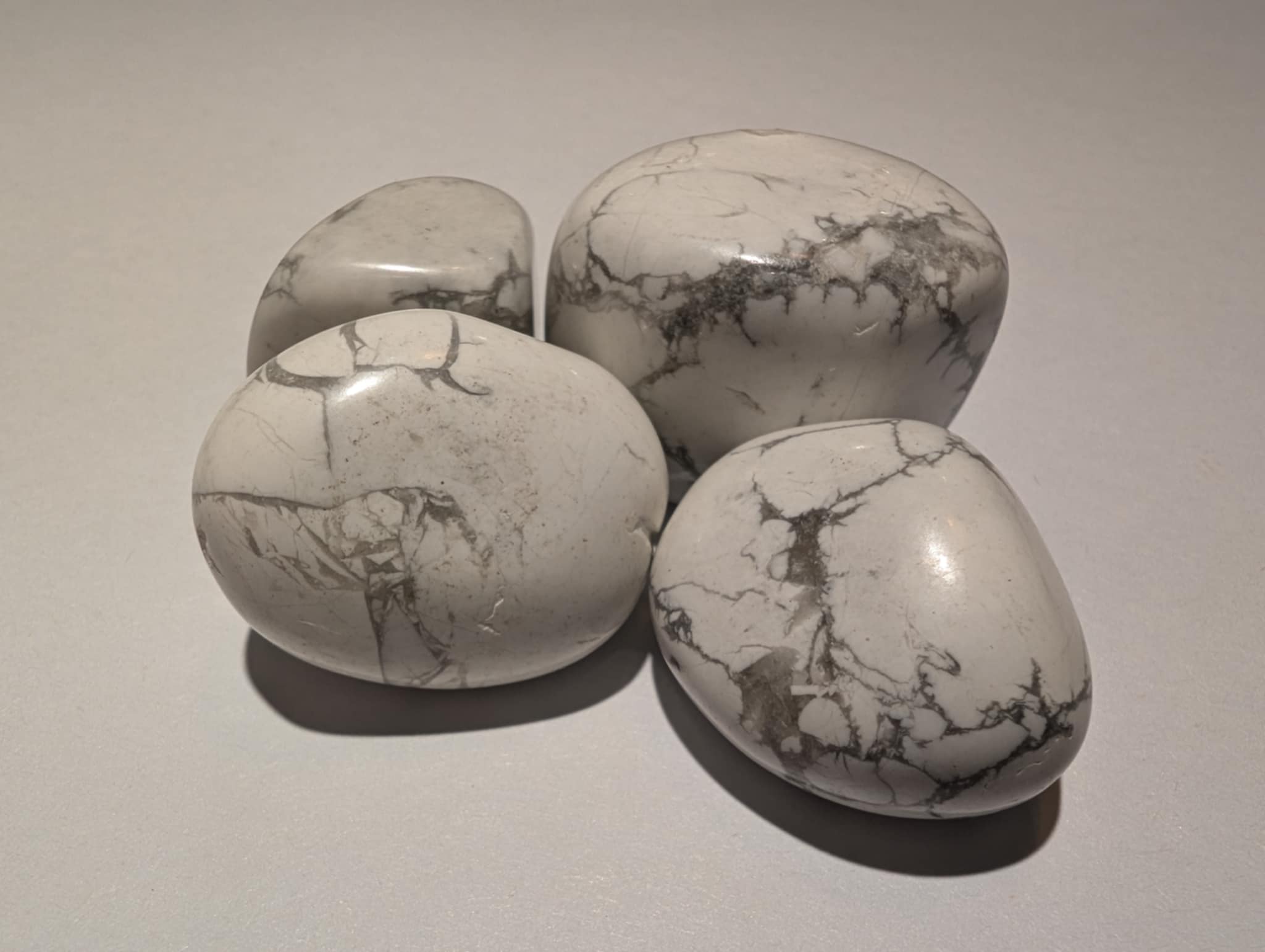 Howlite Tumbled Stone